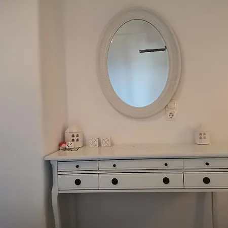 Apartment Elia Agios Romanos