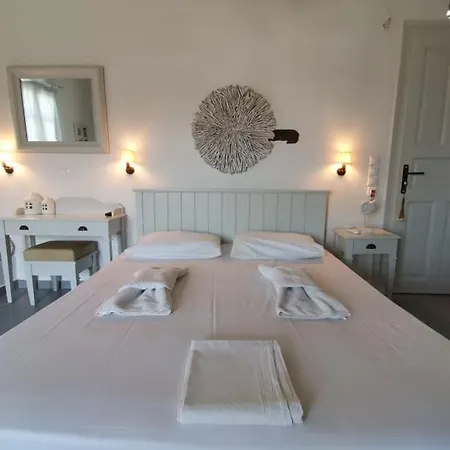 Elia Apartment Agios Romanos