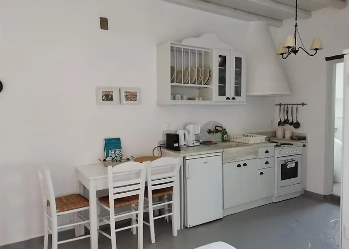 Elia アパート Agios Romanos