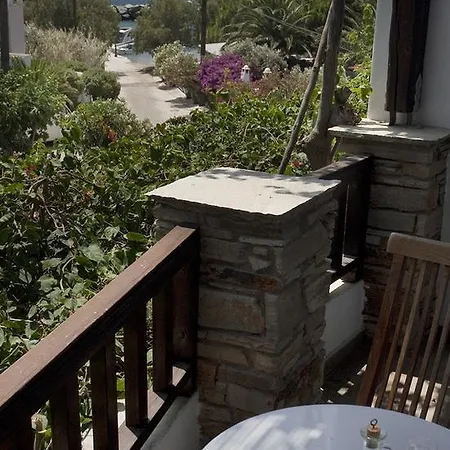 Апартаменты Elia Agios Romanos